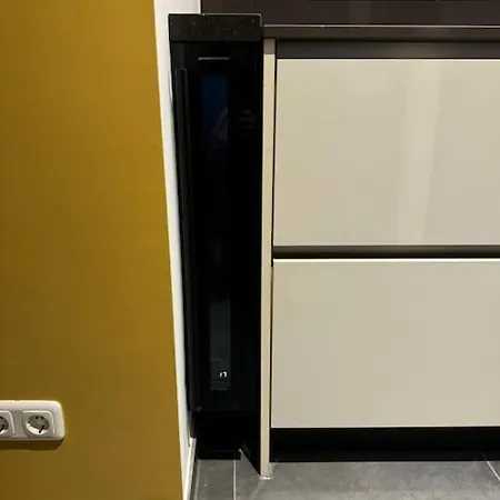 Luxe Woning Bubbles! Met Airco En Parkeren Op Eigen Grond * Castricum