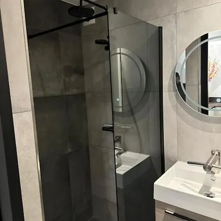 Apartamento Luxe Woning Bubbles! Met Airco En Parkeren Op Eigen Grond *