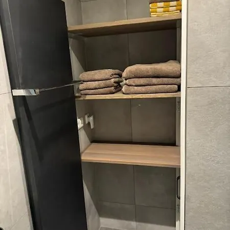 Luxe Woning Bubbles! Met Airco En Parkeren Op Eigen Grond * Castricum